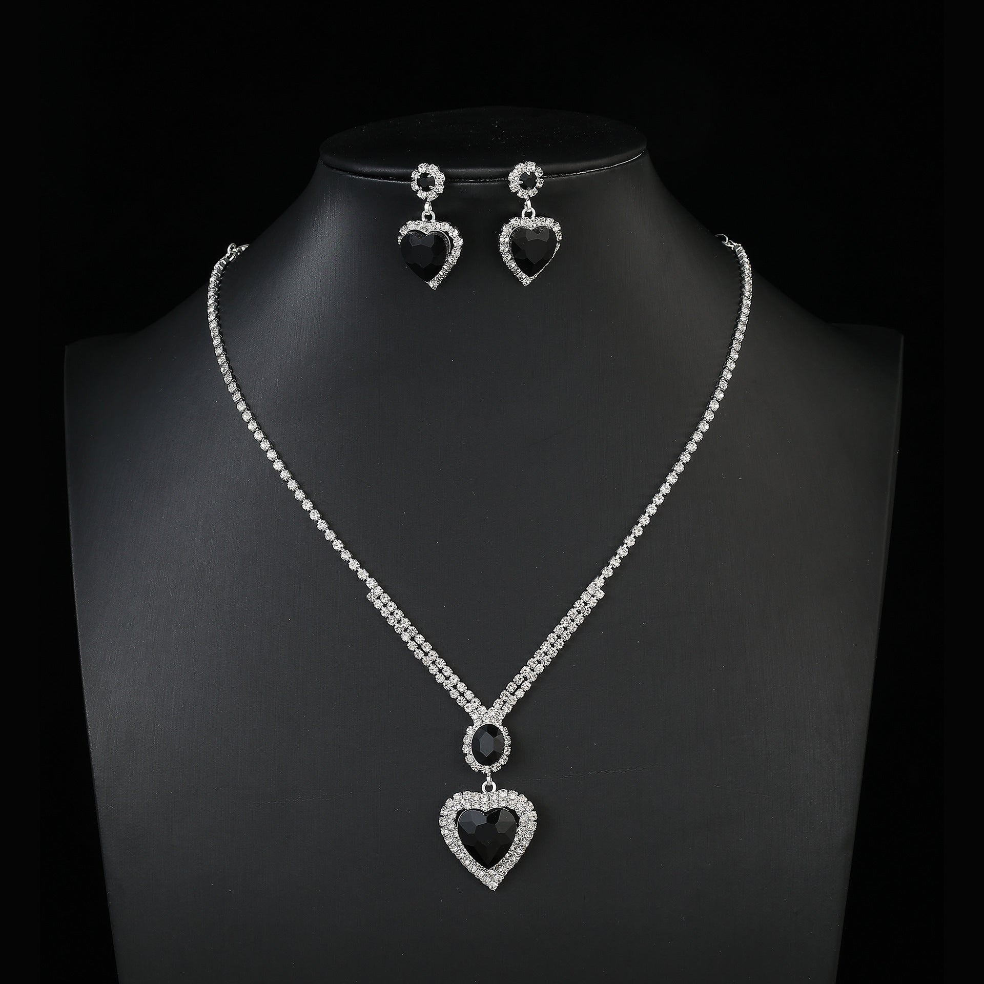 UNI-11945 - Black Heart Diamonds Silver - Jewelry Set