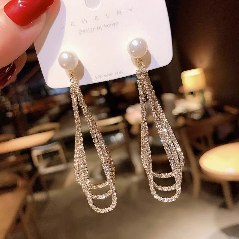 UNI-12250 - Dangling Pearl Diamonds Gold - Earring