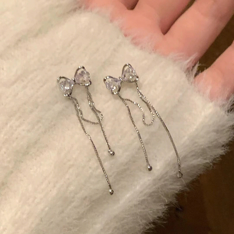 UNI-12247 - Diamond Bow Silver - Earring