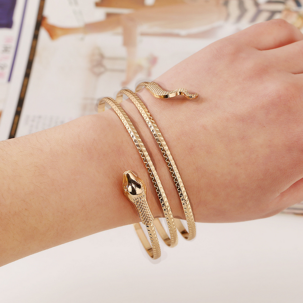UNI-10449 -  Gold Snake Bangle - Bracelet