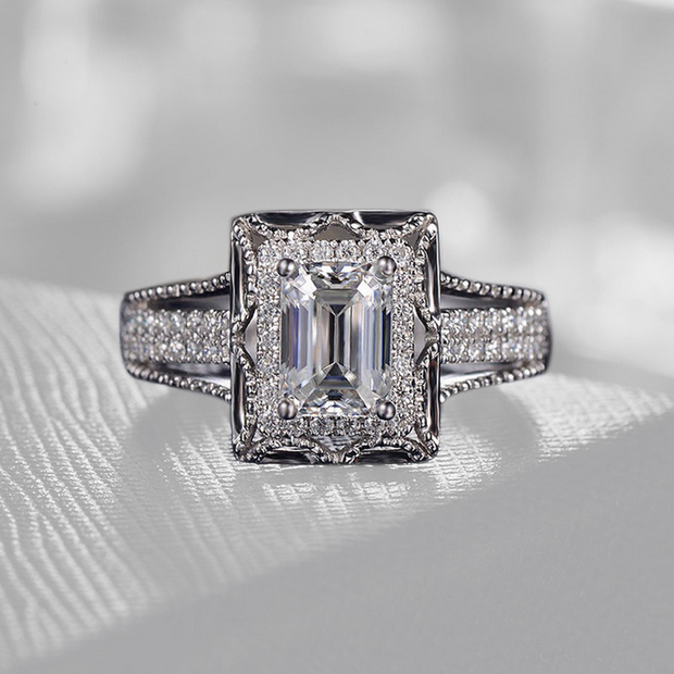 UNI-10202 - White Diamond Silver - Ring