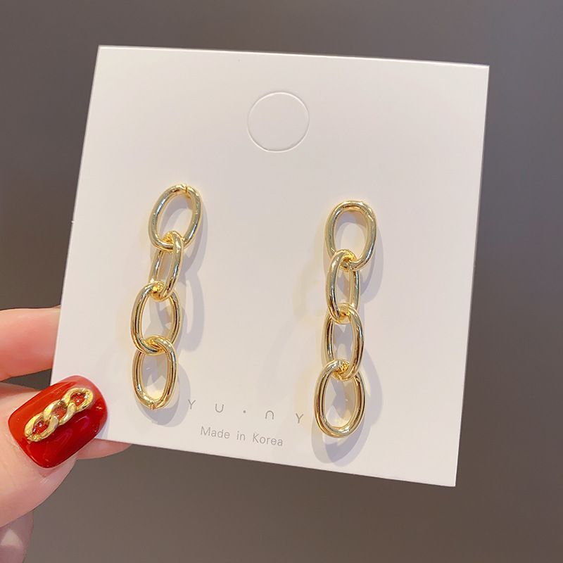 UNI-10091 -  Classy Chain Gold - Earring Style 1