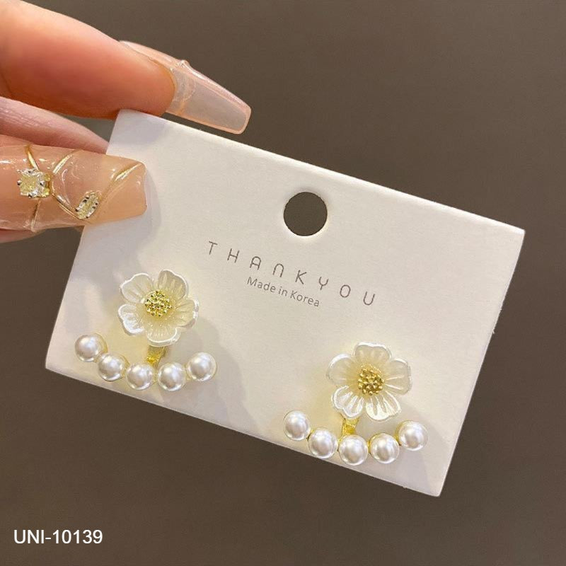 UNI-10139 - Elegant Pearl Flower Gold - Earring