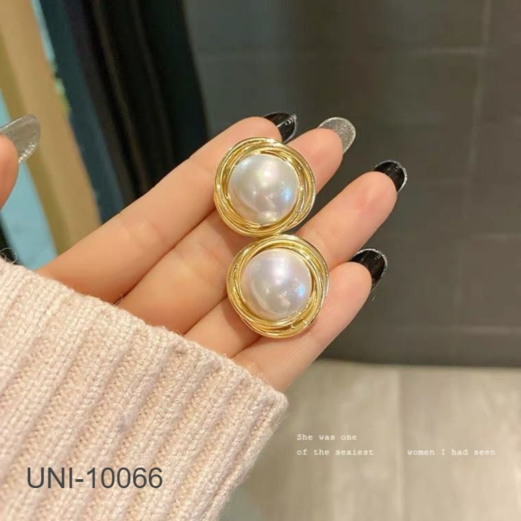 UNI-10066 -  Round Pearl Gold  - Earring