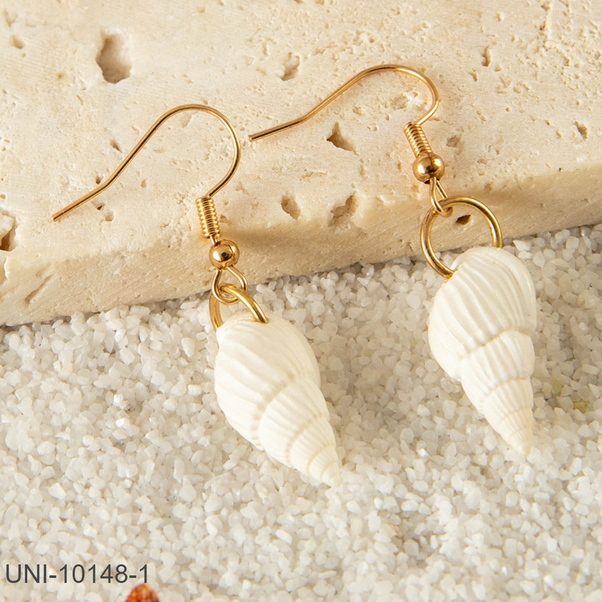 UNI-10148-1 - Sea Shell White  - Earring Style 1