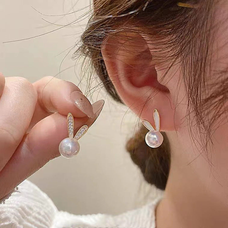 UNI-10237- Blinky Bunny Ear - Earring