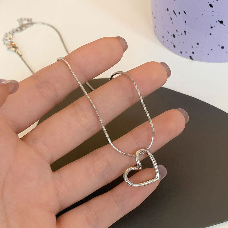 Uni Silver Pendant Design UNI-10255 Silver Heart Necklace Style