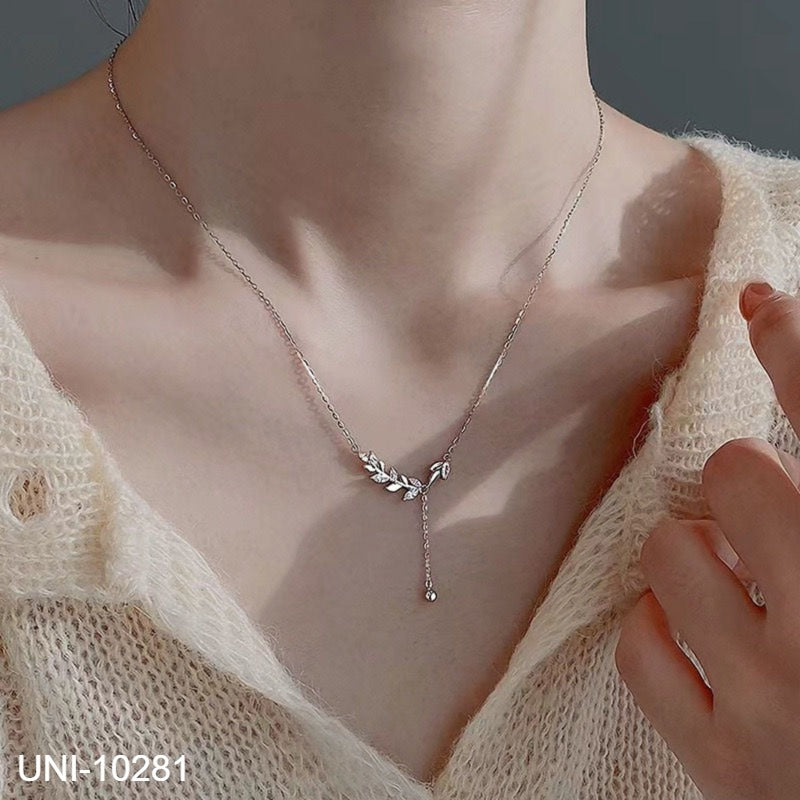 UNI-10281 -  Silver Leaf - Necklace