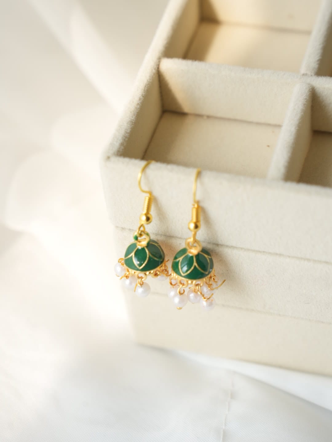 JH-39 - Pearly Jhumka Mini - Earring Style 1