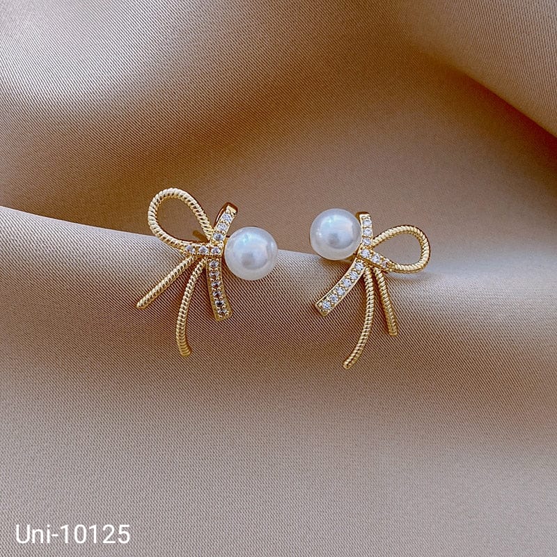 UNI-10125 -  Gold Bow Pearls - Earring