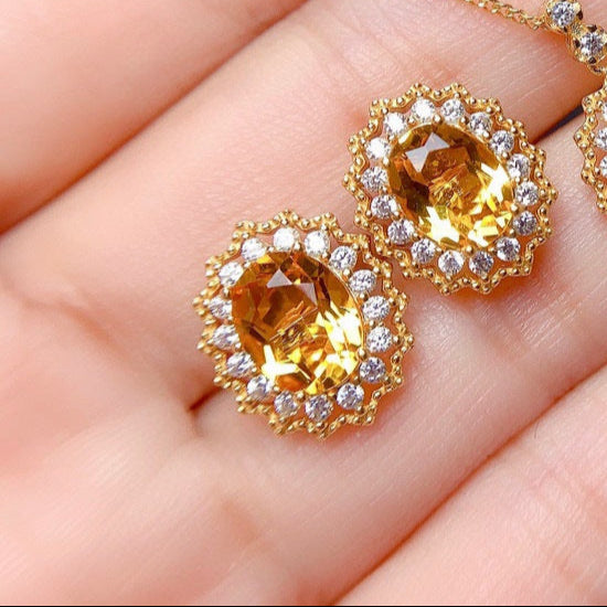UNI-11030-3- Oval Diamond Yellow  Gold - Earring