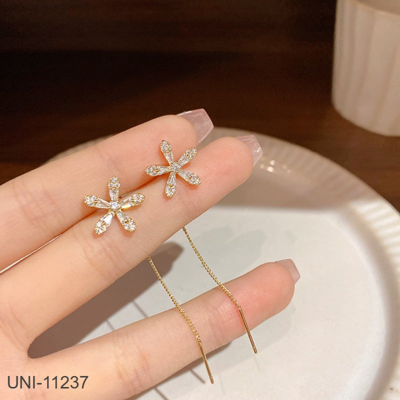 UNI-11237- Dangling Star Gold  - Earring