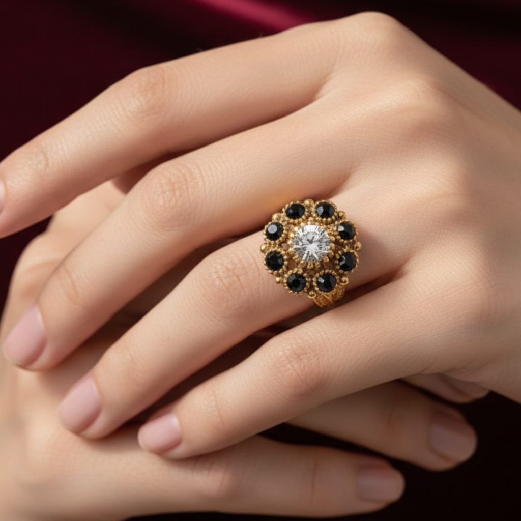 R-120 - Diamonds Gold Flower - Ring Style 4