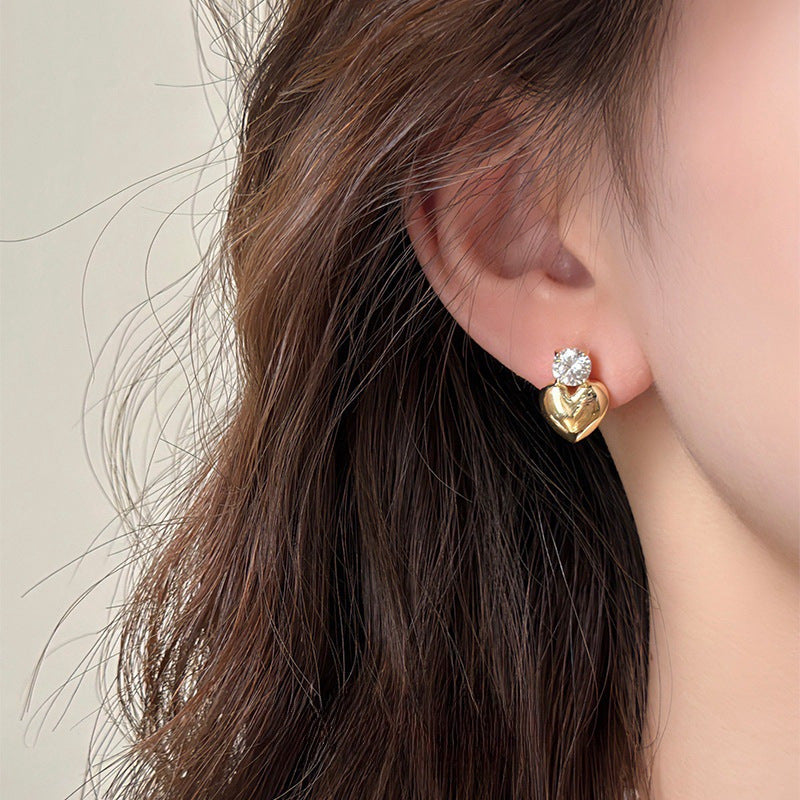 UNI-10413 - Gold Heart Diamond  - Earring