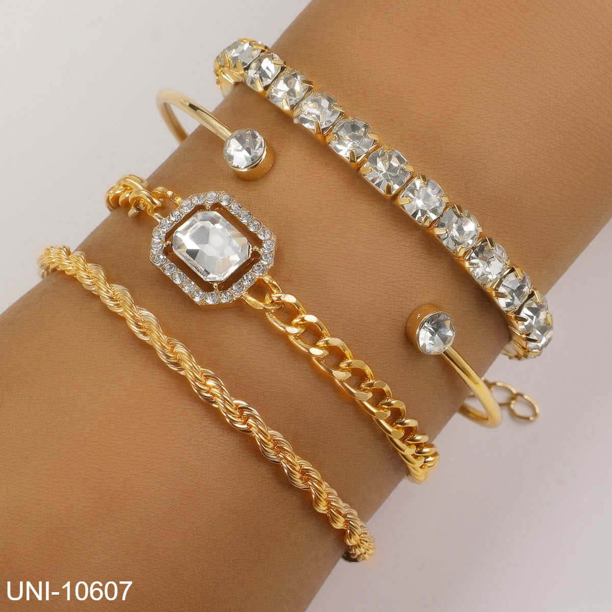 UNI-10607 - Classy Diamond & Gold Chain - Bracelet Set of 4