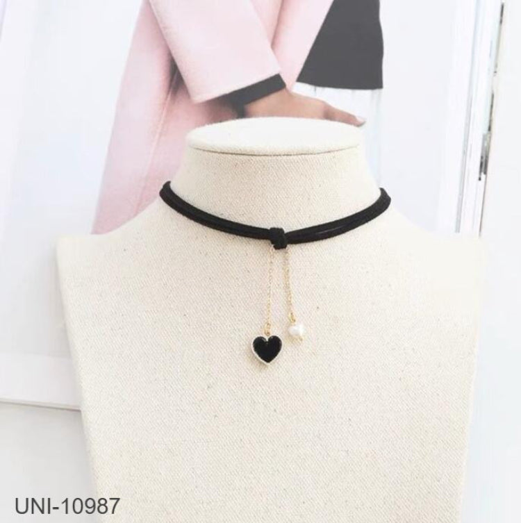 UNI-10987 - Black Neck Pearl & Heart  - Necklace