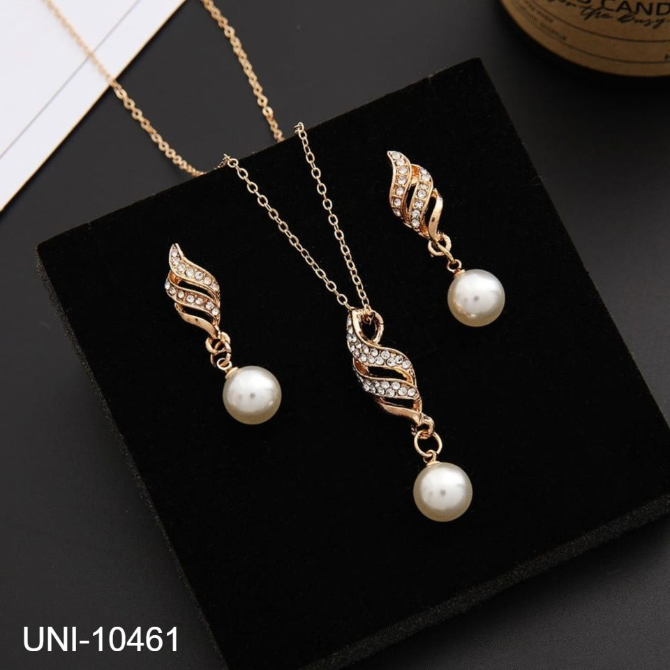 UNI-10461 - Classy Gold Pearl & Diamond  - Jewelry Set