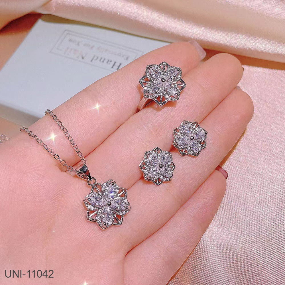 UNI-11042 - Sparkle Diamond Flower Silver - Jewelry Set