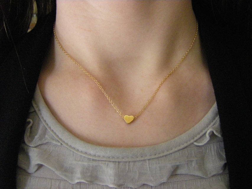 UNI-10891 -  Gold Heart - Necklace