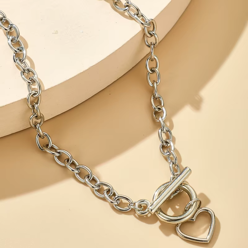UNI-11219 - Silver Heart - Necklace
