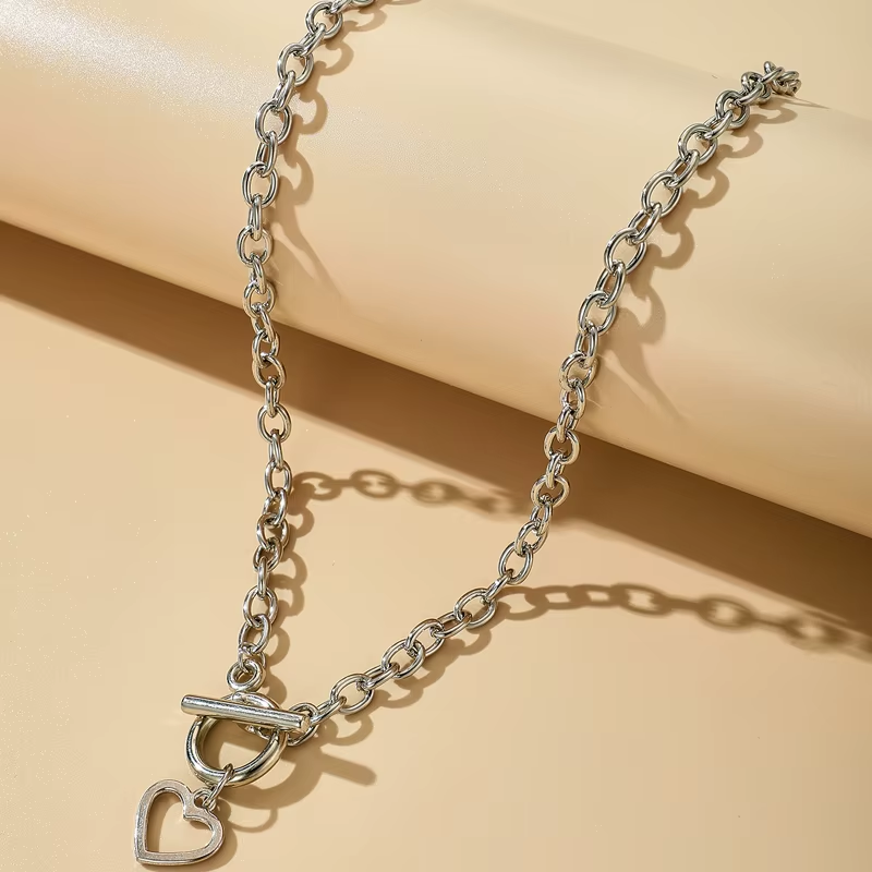 UNI-11219 - Silver Heart - Necklace